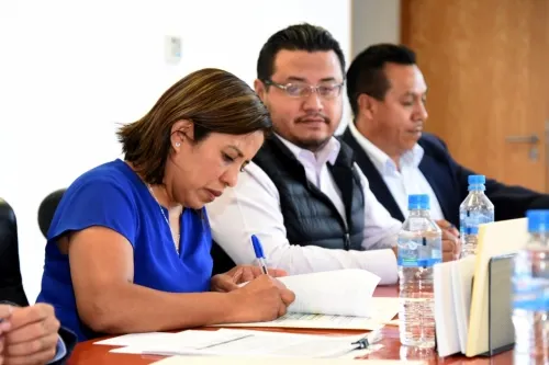 Firman STSPEPYOD y gobierno del estado acuerdo por revisión salarial 2019