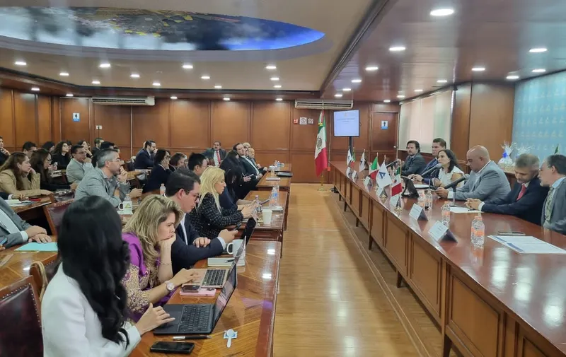 Comerciantes impulsan digitalización de negocios familiares con Acuerdo Nacional