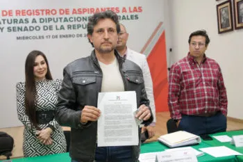 José Juan Espinosa regresa a la escena política como aspirante a diputado federal por el PRI