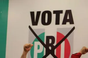 De Cómo el PRI se hace Pequeño pese a los Tragapollas Profesionales