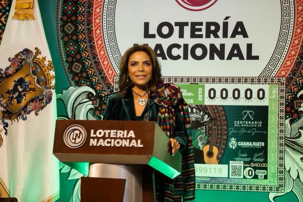Lotería Nacional realiza sorteo en territorio para rendir homenaje a José Alfredo Jiménez en su natal Dolores Hidalgo, Guanajuato