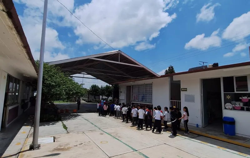 Gobierno de San Martín Texmelucan trabaja en regularización de predios de escuelas públicas