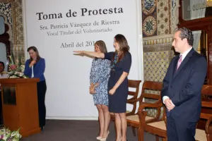 Rinde protesta Patricia Vázquez como titular del Voluntariado del Congreso