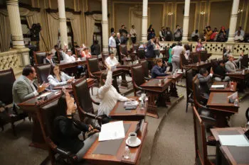 Congreso revive SICOM y declara cese total de operaciones del Tren Turístico Puebla Cholula