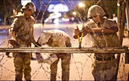 Mueren cuatro militares y 36 supuestos terroristas en el Sinaí
