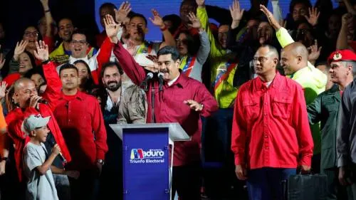Victoria de Maduro prolongará crisis económica en Venezuela: Fitch