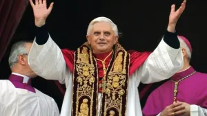 Benedicto XVI residirá en el Vaticano