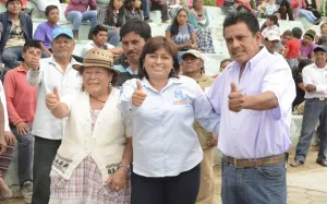 Suplente de Isabel Allende se suma a campaña de La Loba