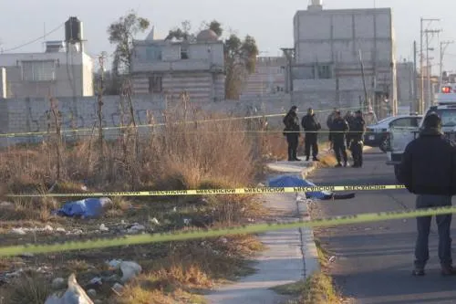 Asesinan a golpes a pareja que a abandonaron en Tlaltepango