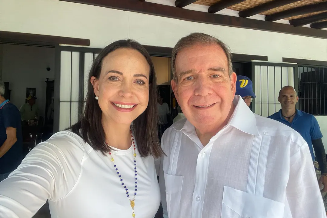 María Corina Machado llama a venezolanos en Guatemala a respaldar a González Urrutia en su gira internacional