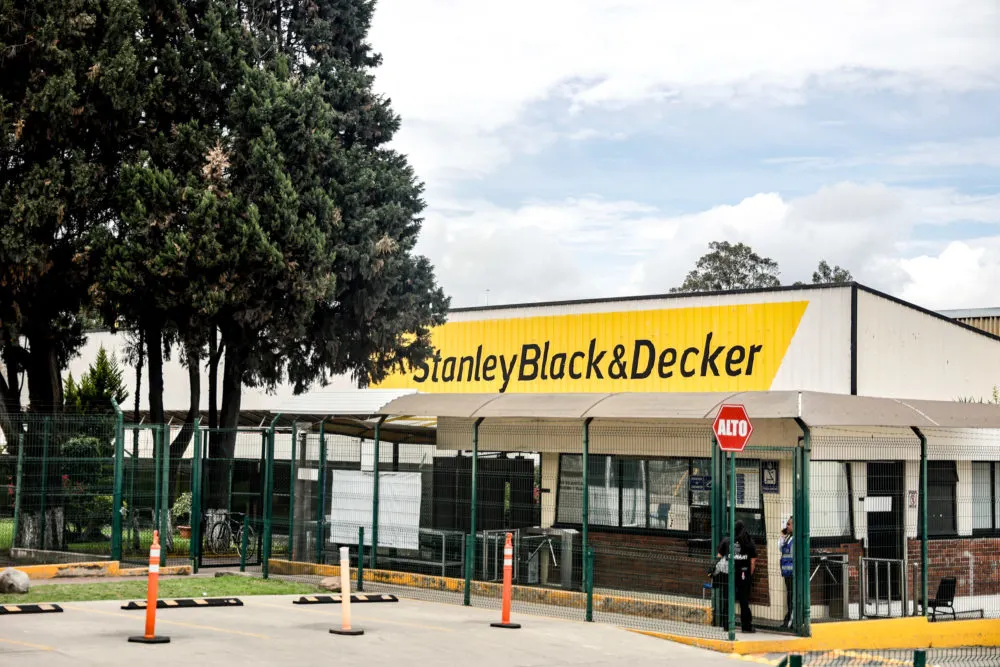 Sedetra busca reubicar a 498 trabajadores tras cierre de Stanley Black & Decker en Puebla
