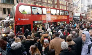 Caos en Londres por huelga de trabajadores del metro