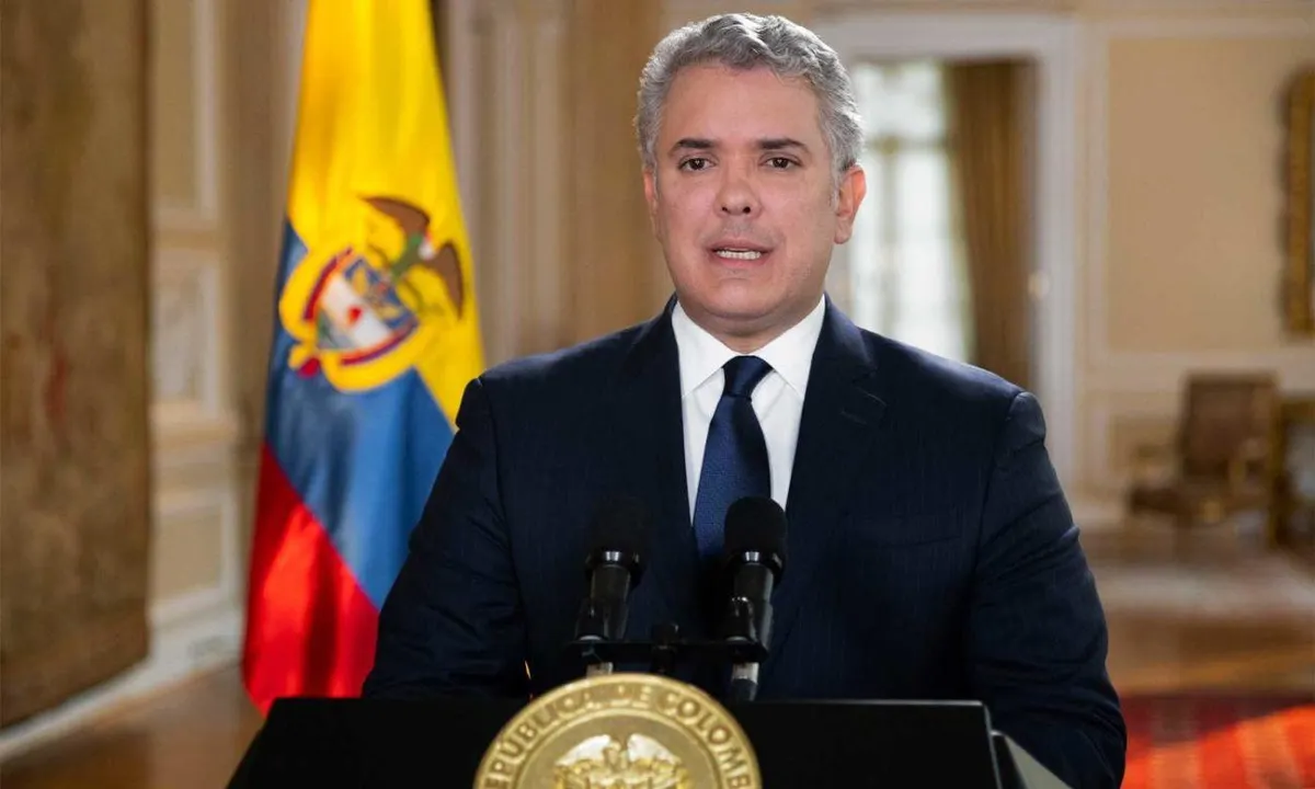 El Comentario