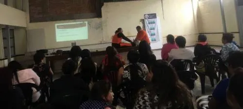 Capacitan el Inapam y Sedif a representantes de albergues, residencias y estancias de día