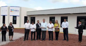 Las obras educativas deben arraigar a los jóvenes: Moreno Valle