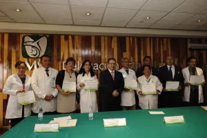 IMSS reconoce a investigadores de cáncer, lupus y VPH