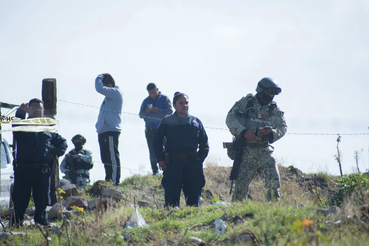 Con signos de violencia, hallan cadáver embolsado en límites de Puebla y Tlaxcala