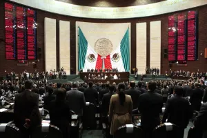 ¿Un loquito en San Lázaro?