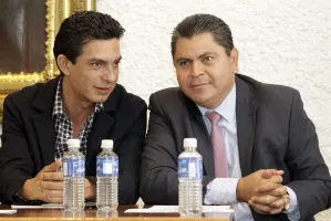 Pide diputado a transportistas denuncias en MP antes de salir a las calles