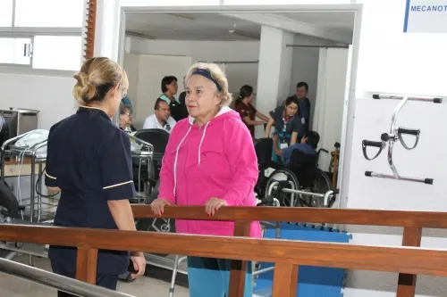 Fortalece ISSSTEP atención a derechohabientes de la tercera edad