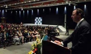 Egresaron 451 alumnos de licenciatura, maestría y doctorado del IEU