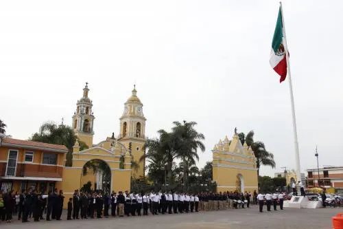 Alcaldesa de Cuautlancingo entrega equipamiento a diversas áreas al servicio de la ciudadanía