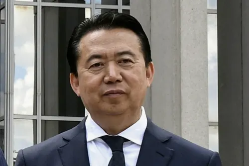 Ex jefe de Interpol se declara culpable de recibir sobornos millonarios