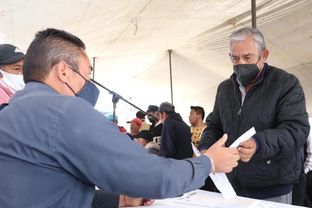 SDR apoya productores