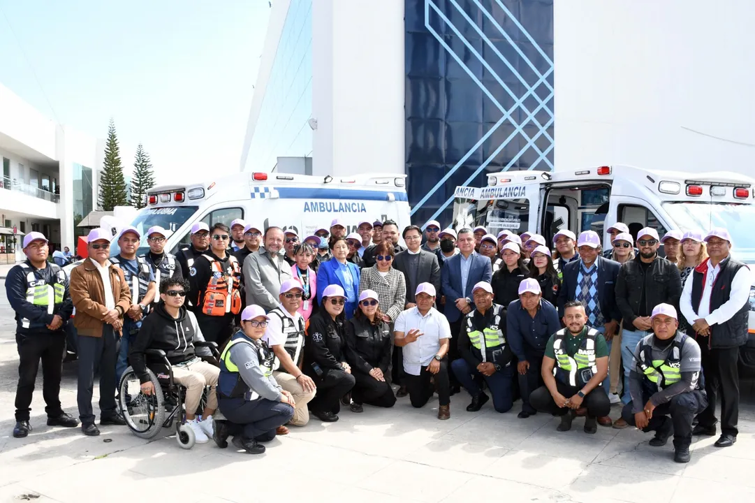 Movilidad y atención médica para comunidad universitaria