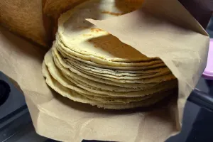 Incremento al precio de tortillas no será mayor a 5 centavos por kilo