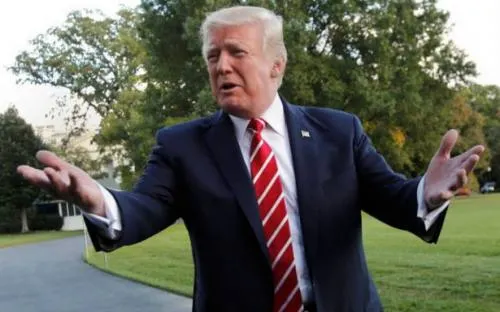 Trump insinúa ser más inteligente que su secretario de Estado, Rex Tillerson