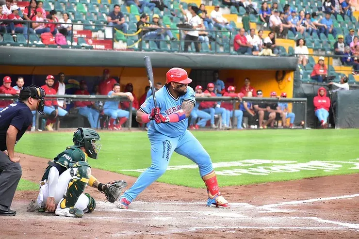 pericos-de-puebla-aguila-de-veracruz