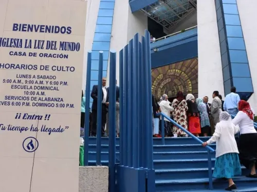 Sin Naasón García la Luz del Mundo organiza celebración