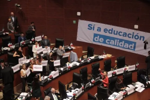 Senado aprueba la Ley General de Educación