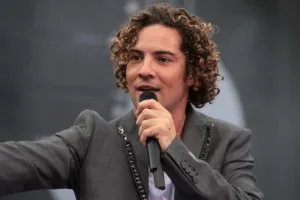 David Bisbal, involucrado en red de prostitución