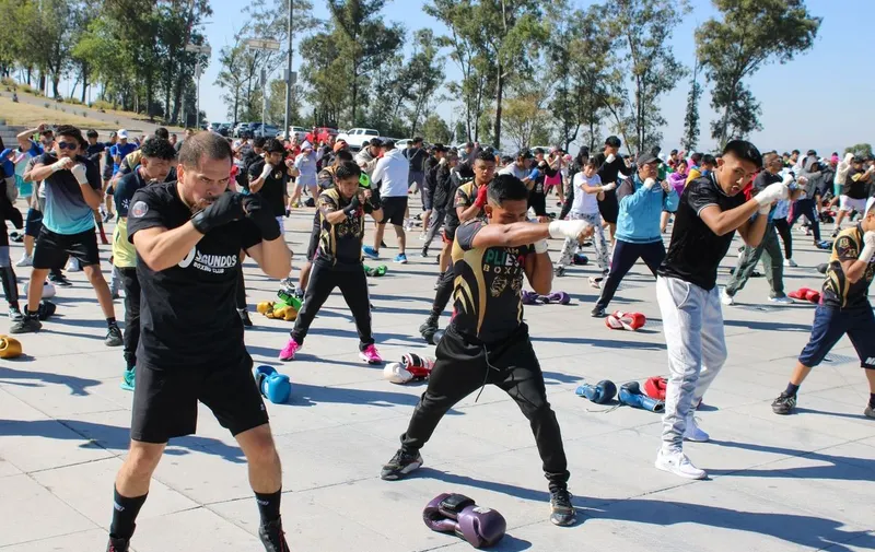 gob-pue-entrenamiento-de-box-al-aire-libre