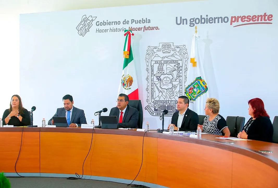 Sergio Salomon Cespedes Gobierno Conferencia