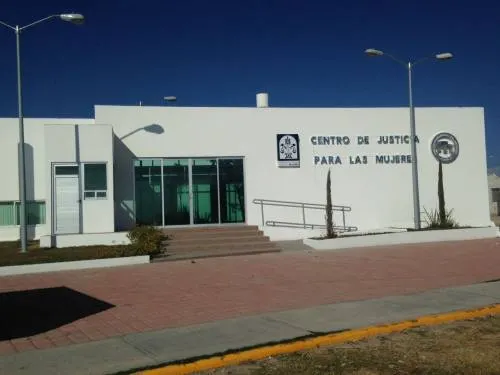 Vinculan a proceso a padrastro de una menor que la violó en Tehuacán