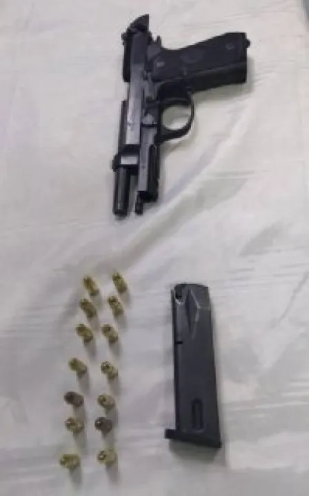 Detiene policía de San Pedro Cholula a hombre por portación de arma de fuego