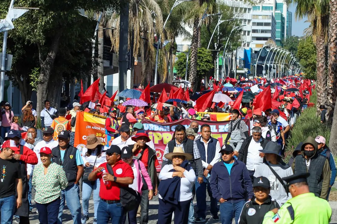 Marcha Movimiento Antorchista