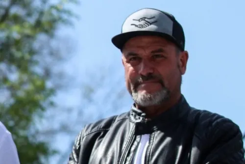 Adrián Lebarón critica encuentro de AMLO con el Komander
