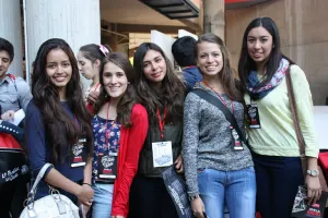 Jóvenes hacen de Vive la Ibero 2015 una fiesta multicultural