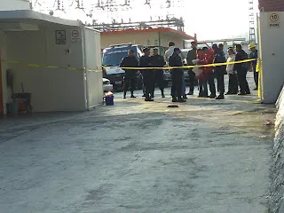 Asaltantes matan a vigilante en oficinas de la CFE