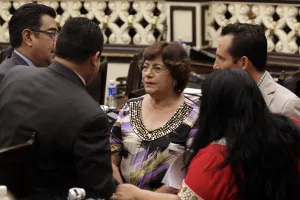 Rechaza Tanús pacto para vender a Blanca Alcalá el día de la elección
