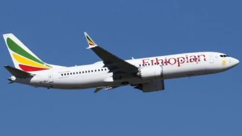 Boeing defiende seguridad de avión 737 MAX tras desconfianza mundial