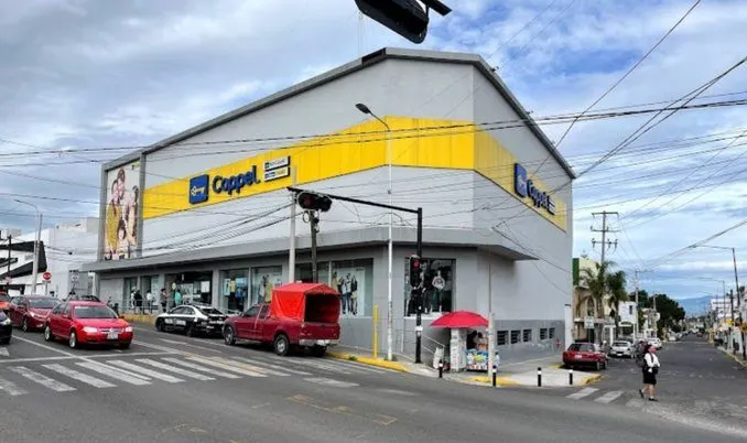 Intento de asalto en Coppel de Plaza Cristal