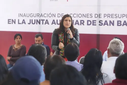 Rivera Vivanco, a favor de coordinarse con Barbosa para regular a ambulantes