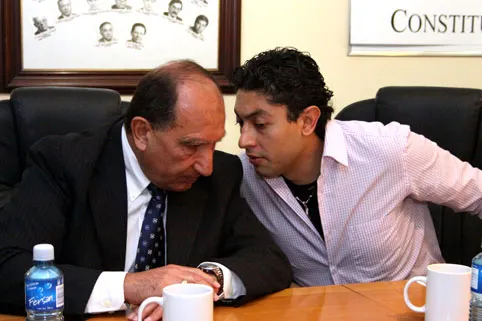 Diputados del PRI en Puebla se reunirán con su líder nacional