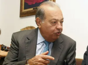 Slim propone trabajar tres días a la semana y retrasar jubilación