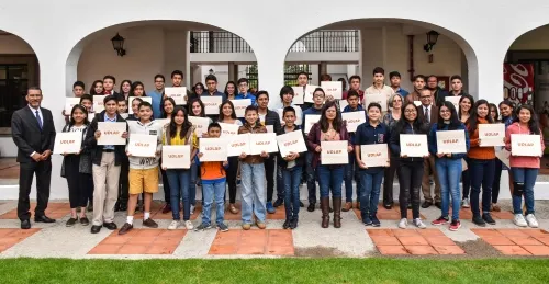 El programa de la UDLAP PI-ensa entrega reconocimientos a participantes